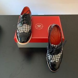 JOHNSON & MURPHY Patent Leather Checkered Wing Tip Oxfords Black 8 EUC!